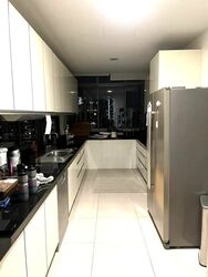 Latitude (D10), Condominium #569288831